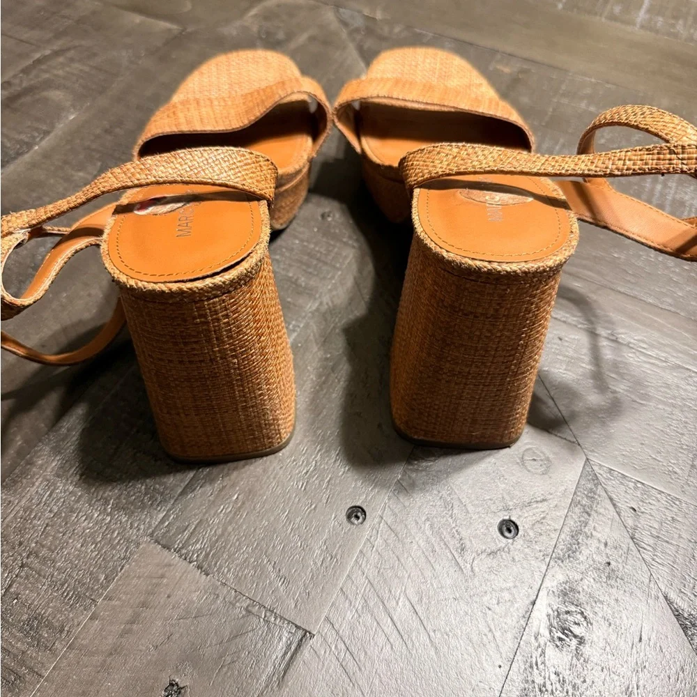 Marc Fisher Sadel Strappy Block Heel Sandals W10 - Picture 5 of 6